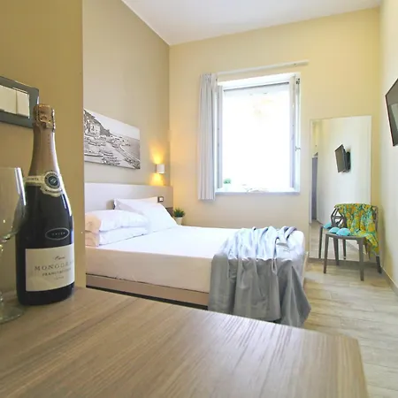 - Smart Doria 52 Hébergement de vacances